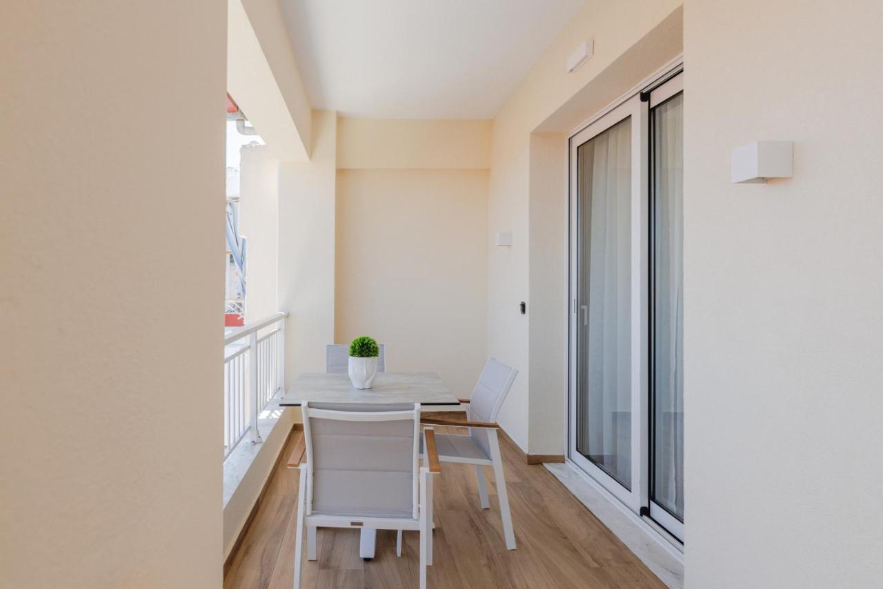 Kentro Luxury Suites Hanioti Exterior photo
